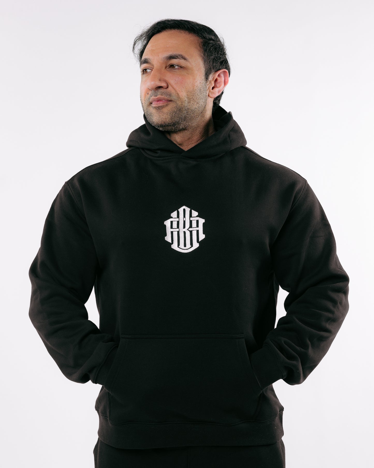 "CREST" Hoodie - Black